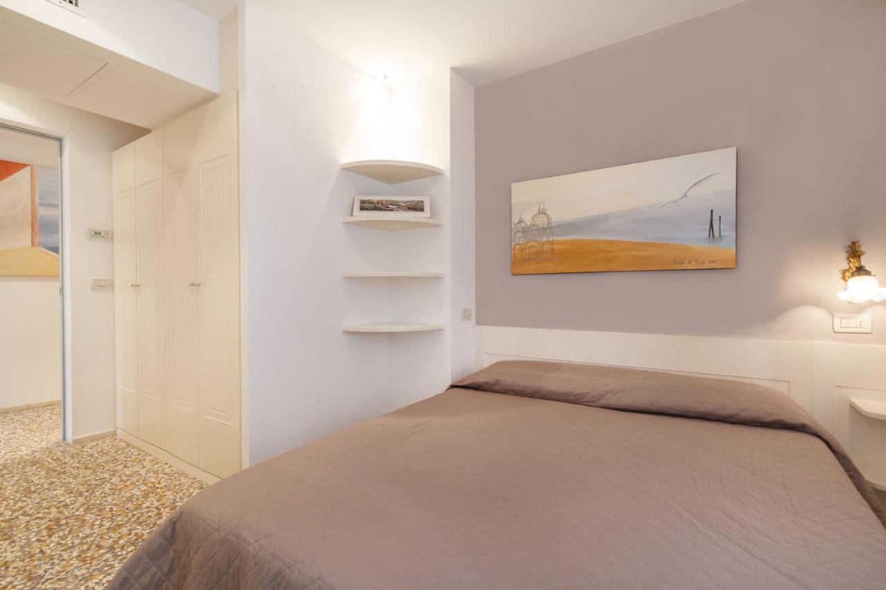 Friari Suite-Luxury Apt. Close To Rialto Bridge 베니스 외부 사진