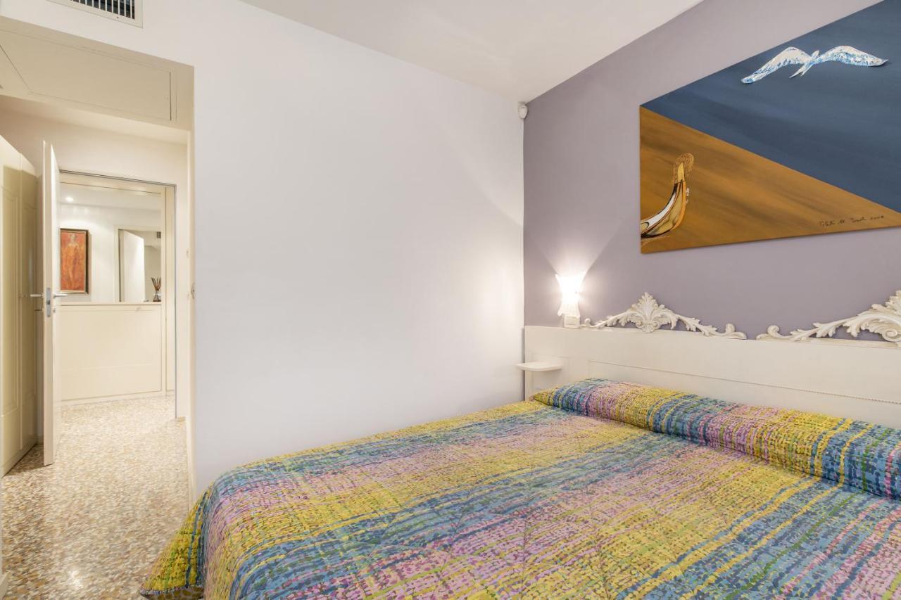 Friari Suite-Luxury Apt. Close To Rialto Bridge 베니스 외부 사진